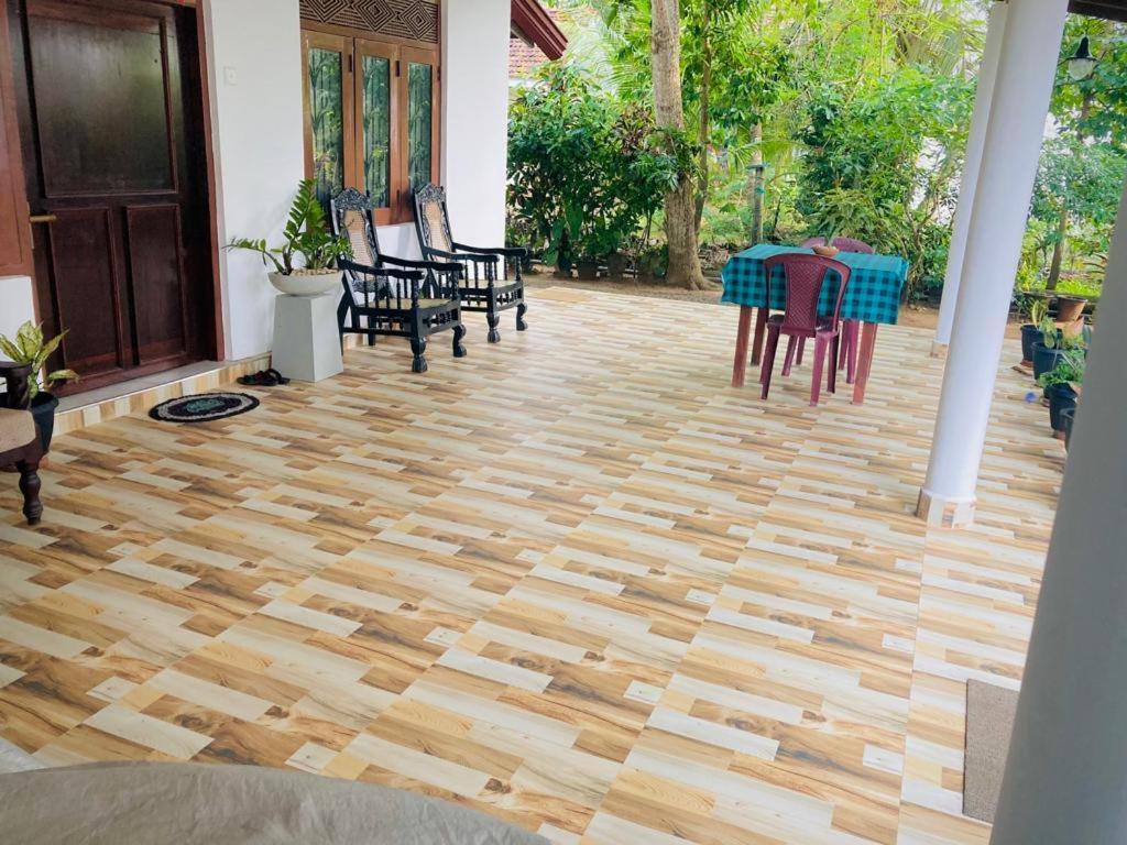 Ameena Homestay Tangalle Bagian luar foto