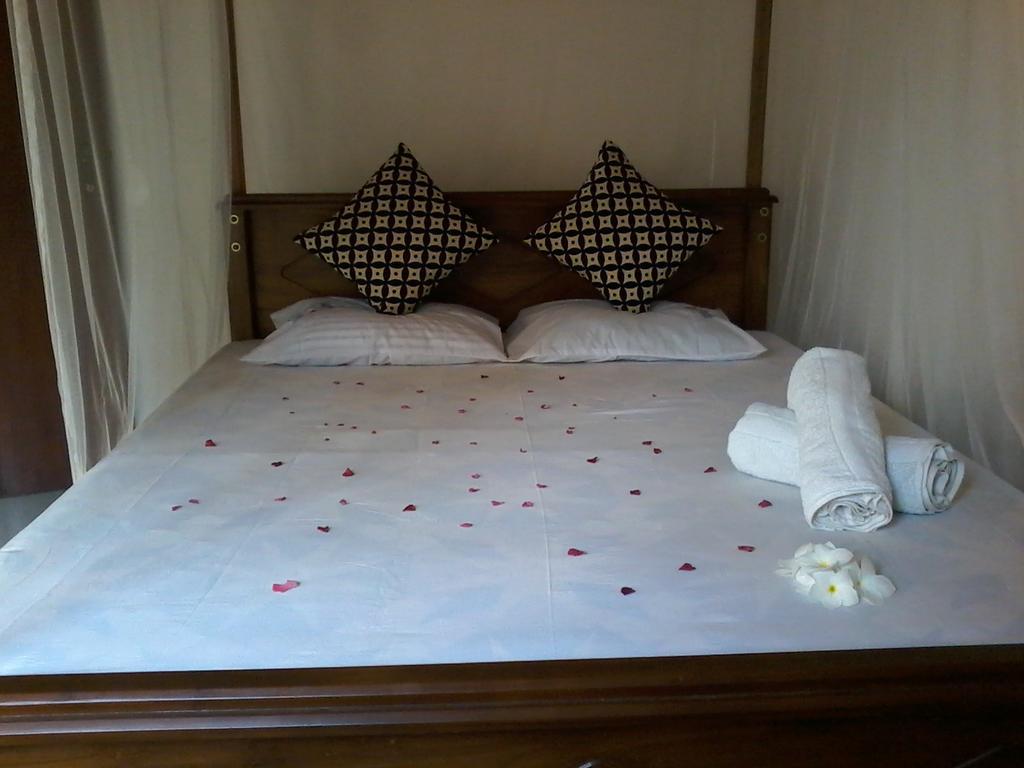 Ameena Homestay Tangalle Bagian luar foto