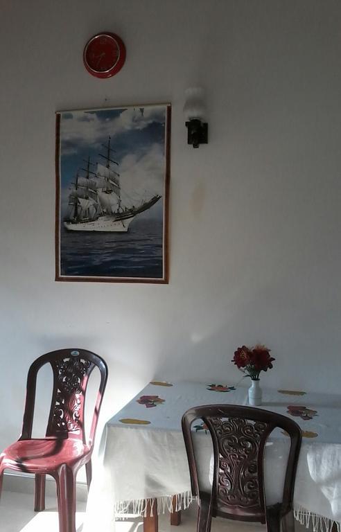 Ameena Homestay Tangalle Bagian luar foto
